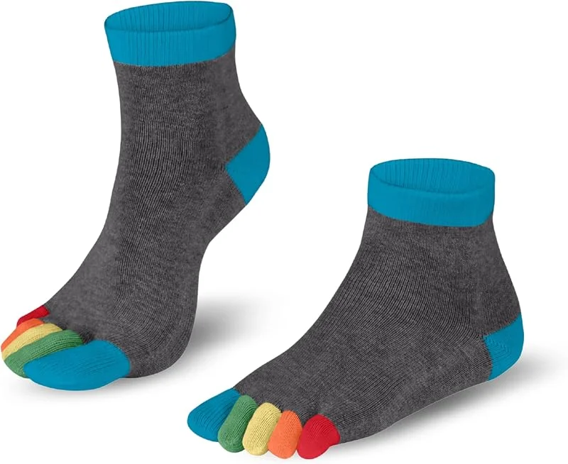 Visita la tienda de Knitido Knitido Rainbows, Calcetines tobillo con dedos multicolores en algodón — Ropa Navidad