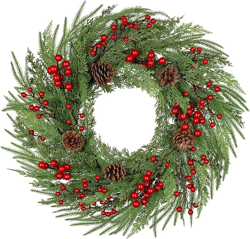 Arborus Corona de puerta de 60 cm para Navidad, corona grande de 24 pulgadas de pino de Norfolk con bayas rojas, conos de pino, coronas de Navidad artificiales verdes para puerta delantera de Navidad — Decoracion Navidad