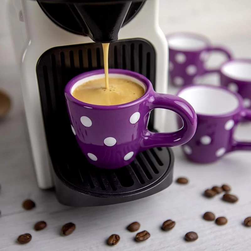 Visita la tienda de City to Cottage City to Cottage® Cerámica en Morado y Blanco, Diseño de Lunares, Hecha y Pintada a Mano, Cerámica Esmaltada 2oz, 60ml, Set de 4 Tazas de Café Espresso, Regalo — Adviento y mesa
