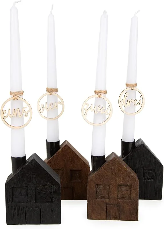 Visita la tienda de Logbuch-Verlag Logbuch-Verlag Corona de Adviento con 4 velas de Adviento y uno dos tres cuatro números casas de madera candelabro negro marrón blanco — Adviento y mesa