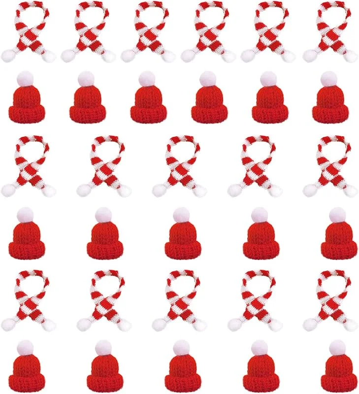 SKHAOVS Juego de 32 mini sombrero y bufanda de Navidad rojo, mini sombrero de Papá Noel, mini sombrero mini bufanda para decoración de mesa, decoración de muñeco de nieve, manualidades, mini accesorio — Ropa Navidad