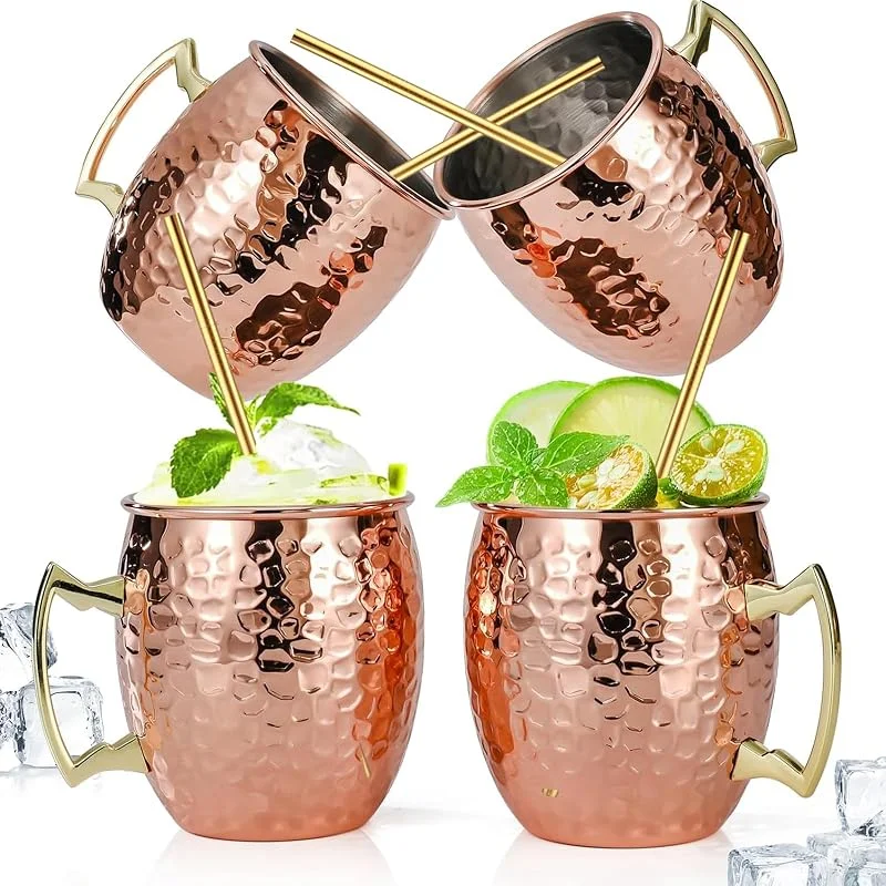 ZOFUN Juego de 4 Tazas de Cobre Moscow Mule de 530 ml Con Pajitas - Set de Regalo Para Bebidas Frías, Vino, Bar y Fiesta — Vino y mesa festiva