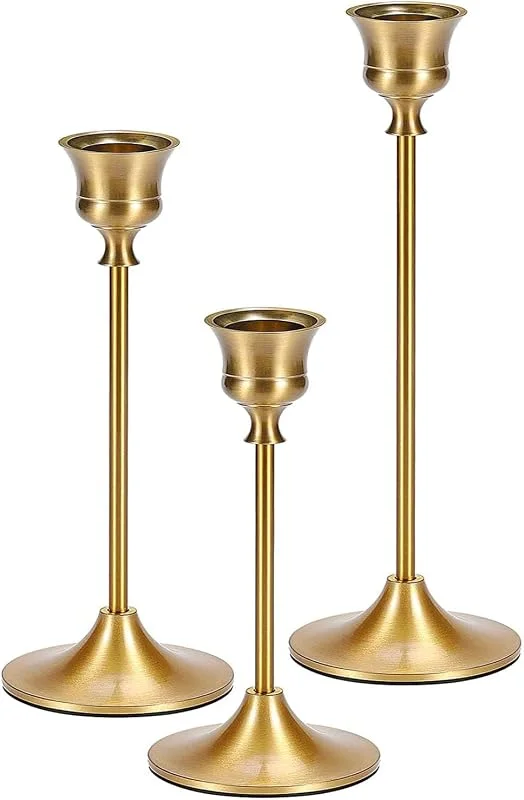 Jinavoty Candelabro de Cono para Chimenea, Latón Dorado Vintage, para Fiesta, Cena, Hogar (Dorado, 3 Unidades) — Cena a la luz de velas