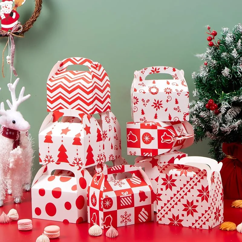 Visita la tienda de JOYIN JOYIN 24 cajas de regalo 3D de Navidad, cajas de regalo de dulces, pasteles, chocolates, galletas, galletas de cartón para Navidad, embalaje de regalo (personajes rojos) — Envoltorio regalo