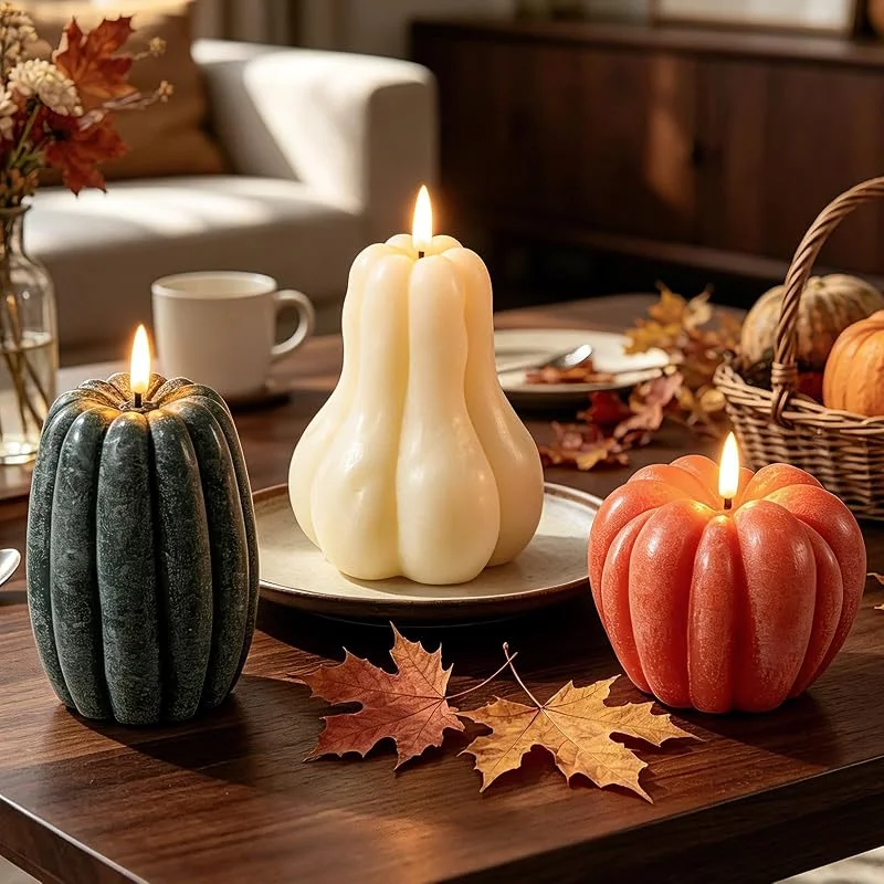 Lanpn 3 Pcs Velas LED de Calabaza Otoñal, Pumpkin Candle Sin Llama con Control Remoto, Velas Calabaza Cera Real a Pilas, Regalo Decoración para Halloween Otoño Hogar Granja Mesa — Cena a la luz de velas